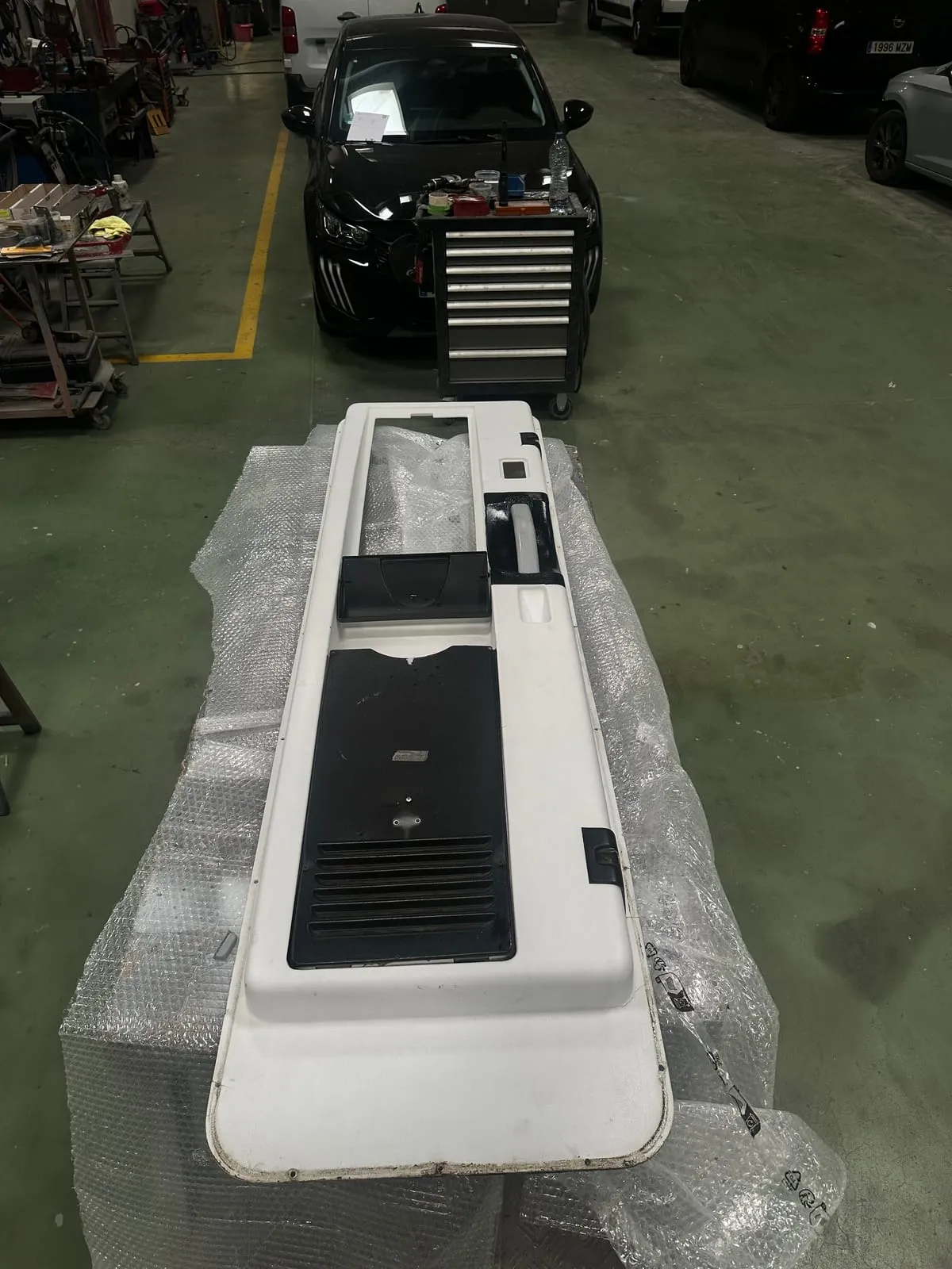 Reparación de un panel de fibra — foto 1 de 4